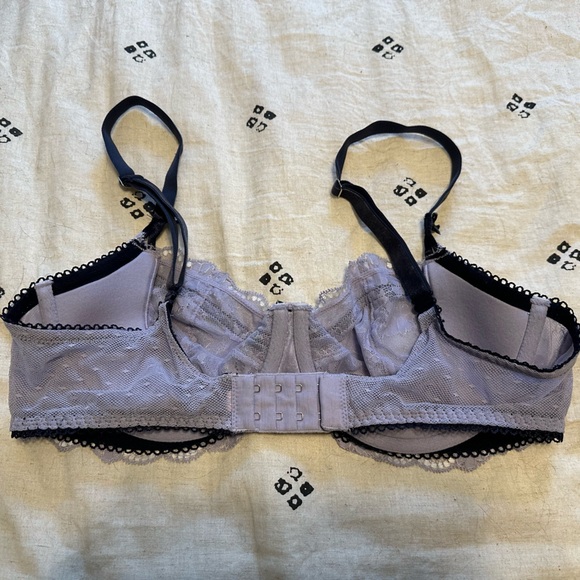 Victoria’s Secret Dream Angels Push Up Without Padding Bra - Picture 3 of 4